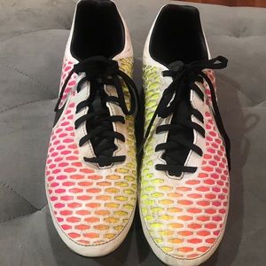 Nike Magista Mens Soccer Cleats